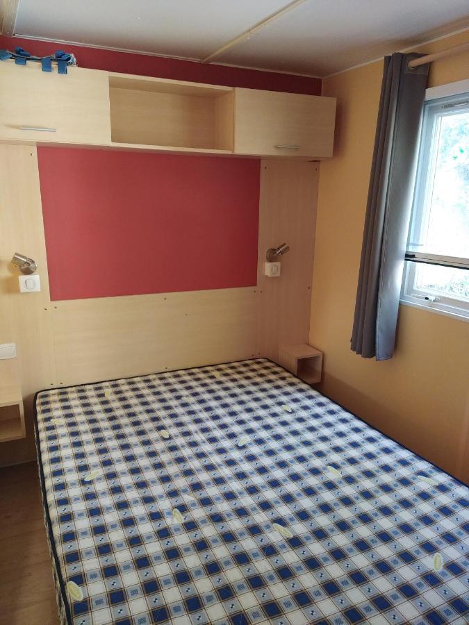 Camping Homair Domaine Des Iscles Mobil-Home Climatise ラ・ロック・ダンテロン エクステリア 写真